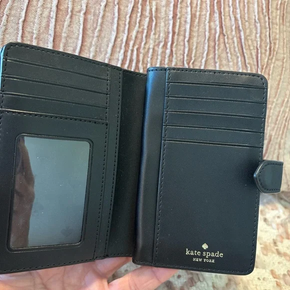 Kate Spade Quilted Black wallet - Picture 5 of 11